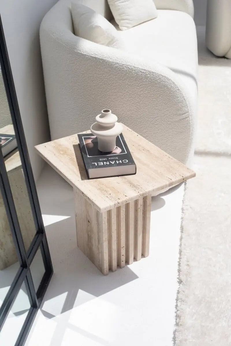Table d'appoint en travertin