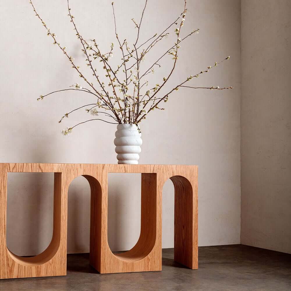 Console Modèle TERANO en bois teinté