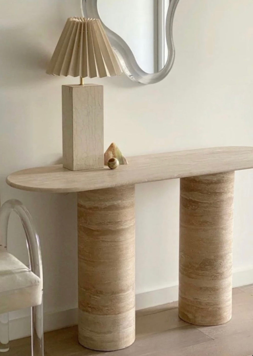 Console en Travertin Ovale – Élégance Naturelle et Intemporelle