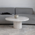 Table Basse Ronde en Travertin – Élégance Naturelle et Artisanale