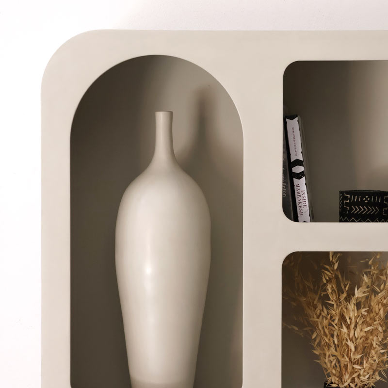 Bibliothèque Minimaliste Chapelle – Élégance et Simplicité