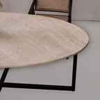 Table à manger ovale en travertin Luna