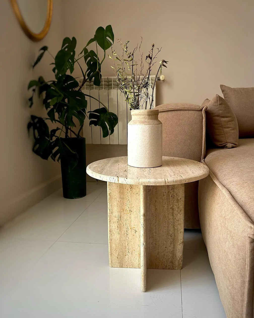 Table d'appoint en travertin Magnifis
