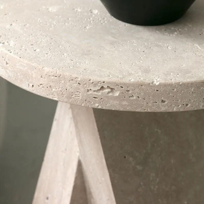 Table d'appoint en travertin Mazagan