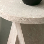 Table d'appoint en travertin Mazagan