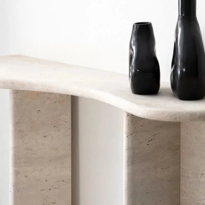 Console d'entrée en travertin Sparte