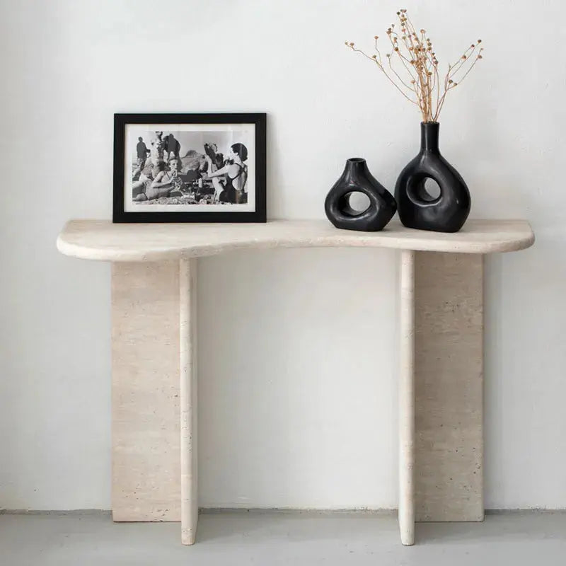 Console d'entrée en travertin Sparte