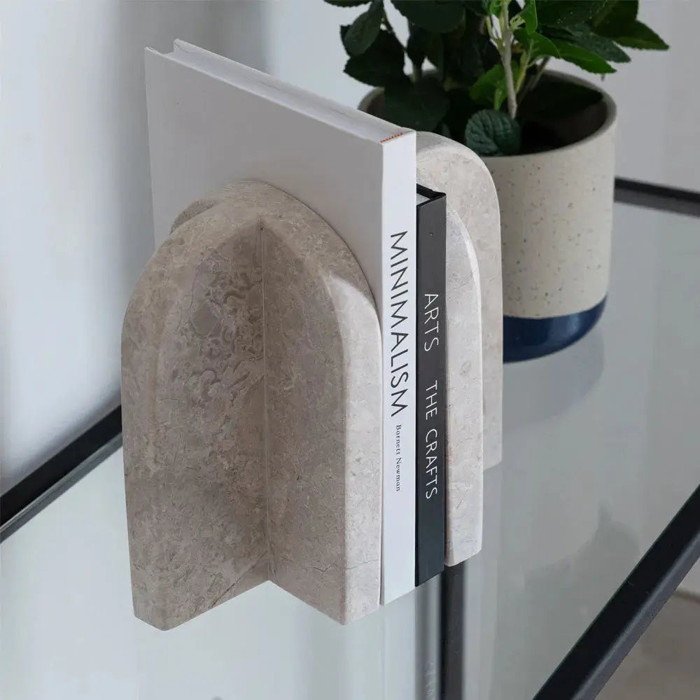 Serre-Livres en Travertine