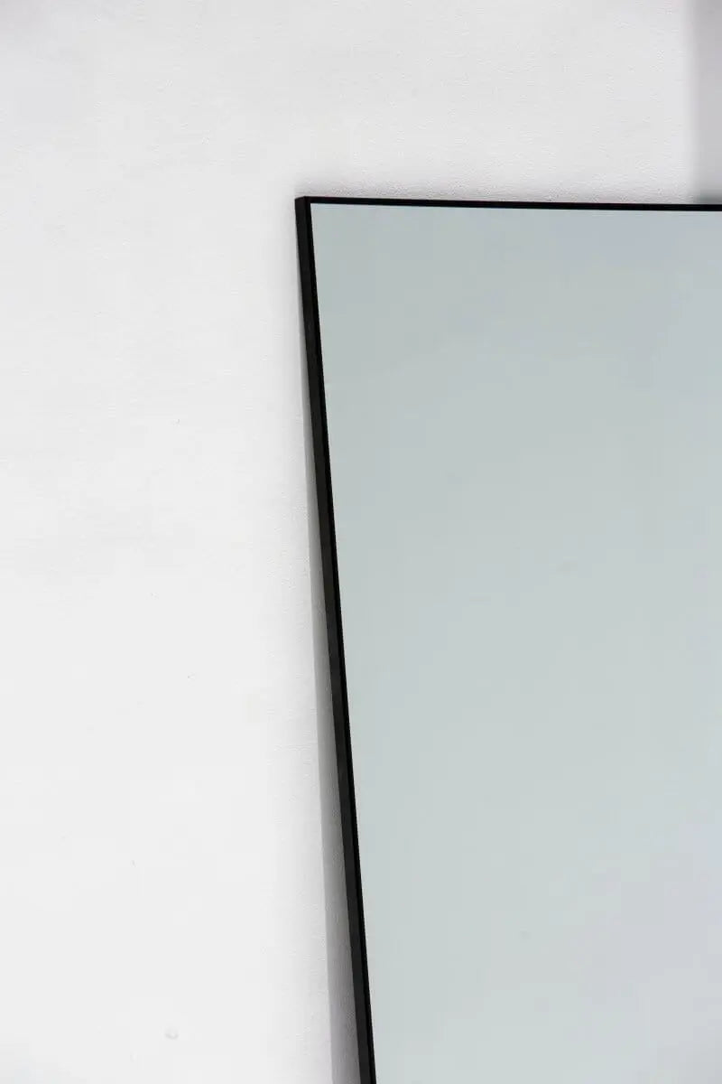 Grand Miroir Noir – Élégance Minimaliste pour Votre Intérieur