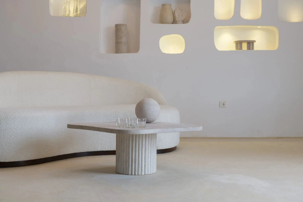 Table Basse Carrée en Travertine