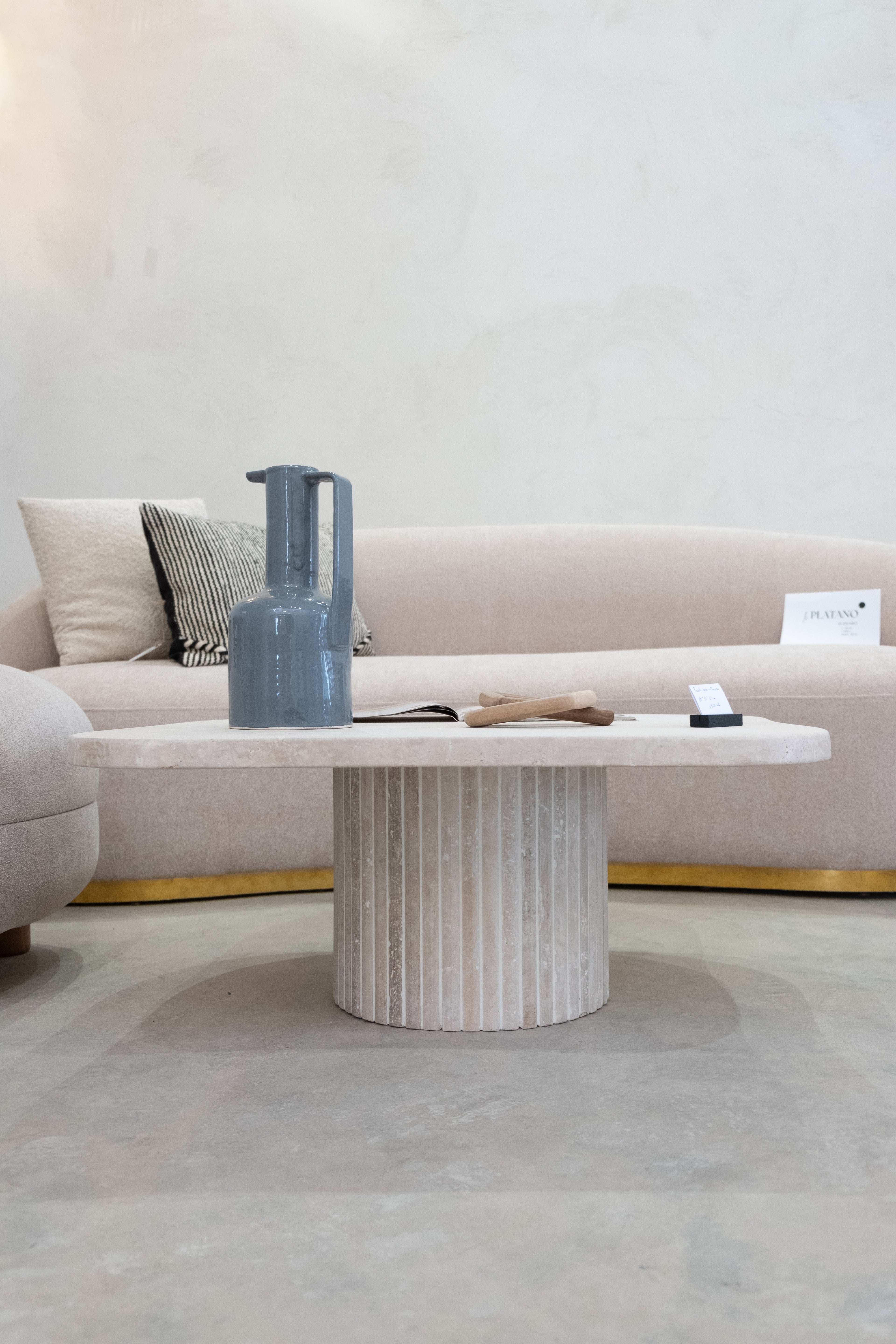 Table Basse en Travertine