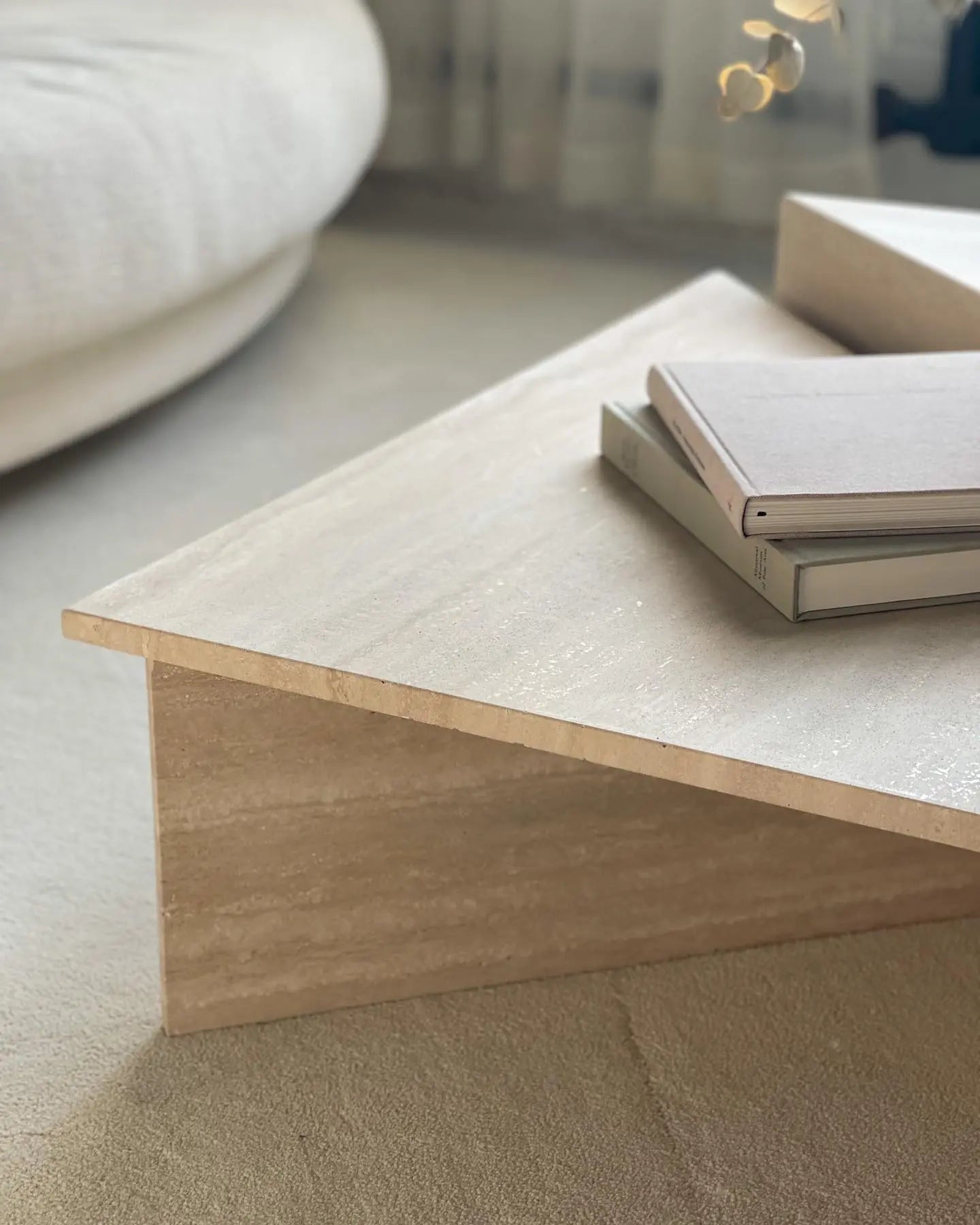 Table Basse "Kuna" en Travertine